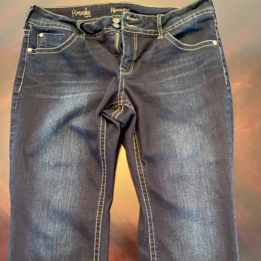 Denim Capri - Picture 2 of 5